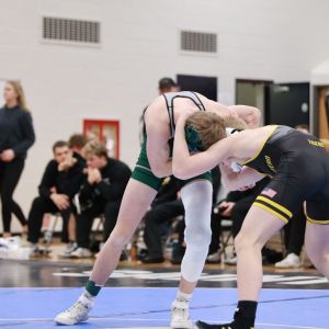 S-OSCWR_2-21-2026_Logan-MeyerOSC-Obie-VeeNW_01