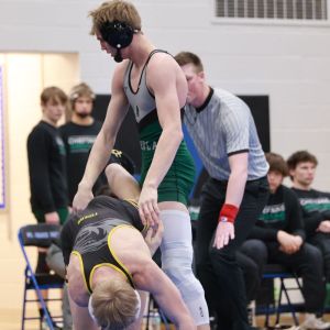 S-OSCWR_2-21-2026_Logan-MeyerOSC-Obie-VeeNW_03