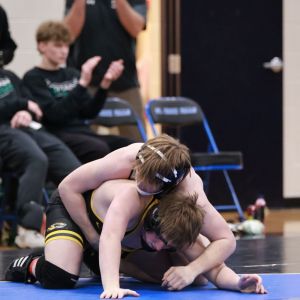 S-OSCWR_2-21-2026_Logan-ShilsonOSC-Nolan-CarrNW_02