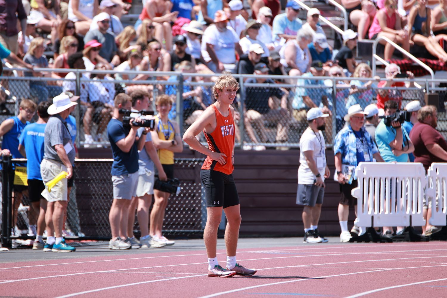S-STATETR_2026_4x200WEB_07